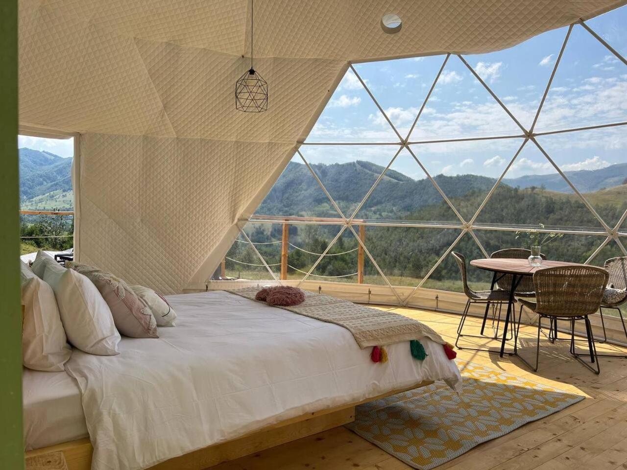 ホテル Tranquil Dome - Manta'S Retreat Glamping Cornereva エクステリア 写真