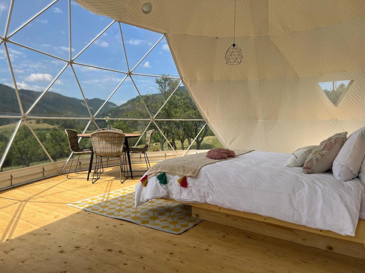 ホテル Tranquil Dome - Manta'S Retreat Glamping Cornereva エクステリア 写真