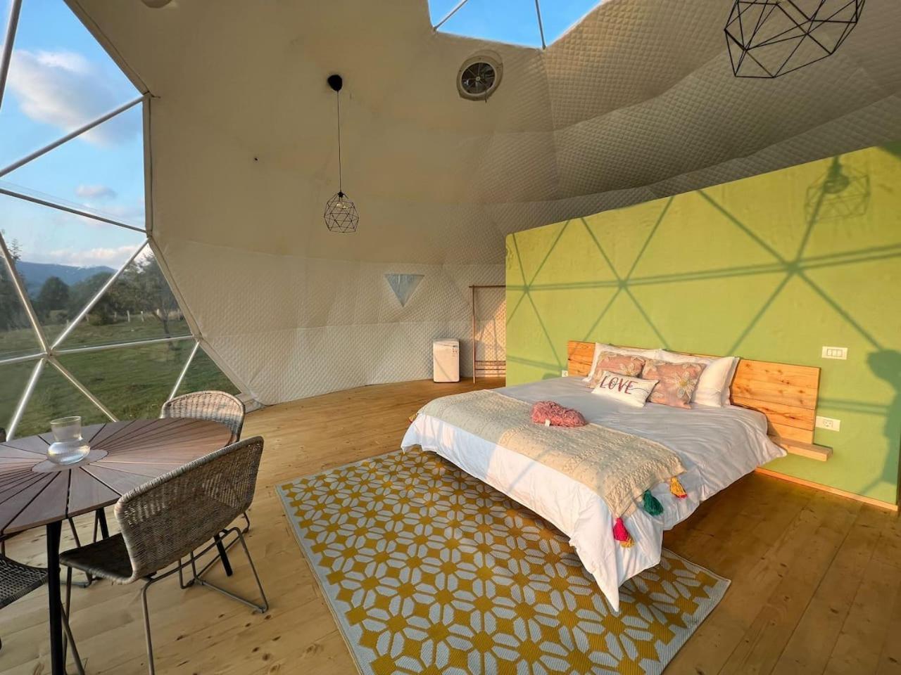 ホテル Tranquil Dome - Manta'S Retreat Glamping Cornereva エクステリア 写真