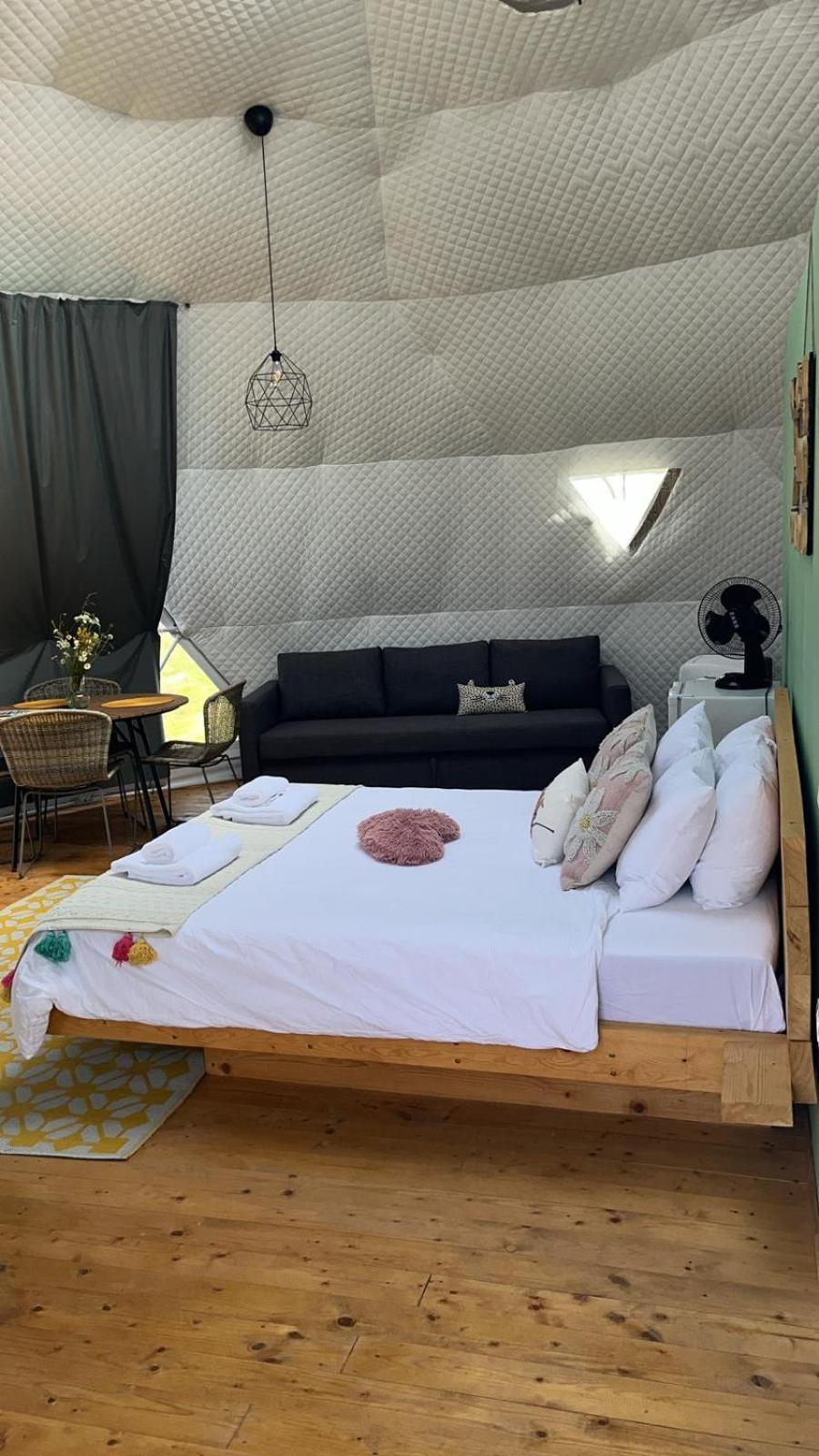 ホテル Tranquil Dome - Manta'S Retreat Glamping Cornereva エクステリア 写真