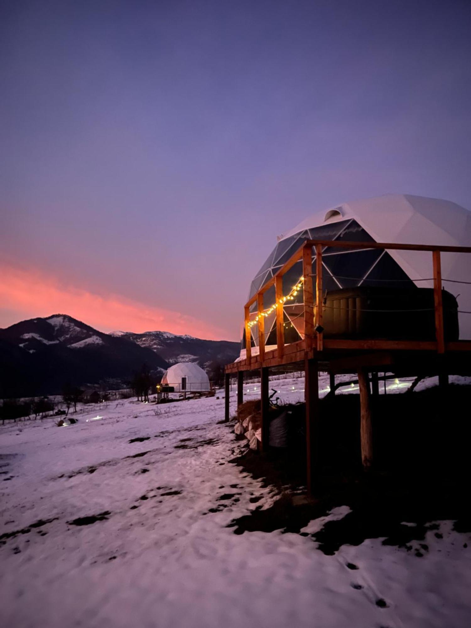 ホテル Tranquil Dome - Manta'S Retreat Glamping Cornereva エクステリア 写真
