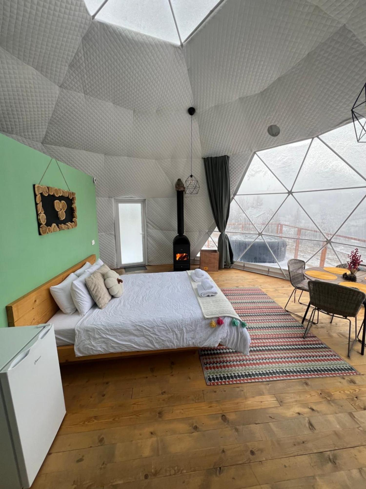ホテル Tranquil Dome - Manta'S Retreat Glamping Cornereva エクステリア 写真
